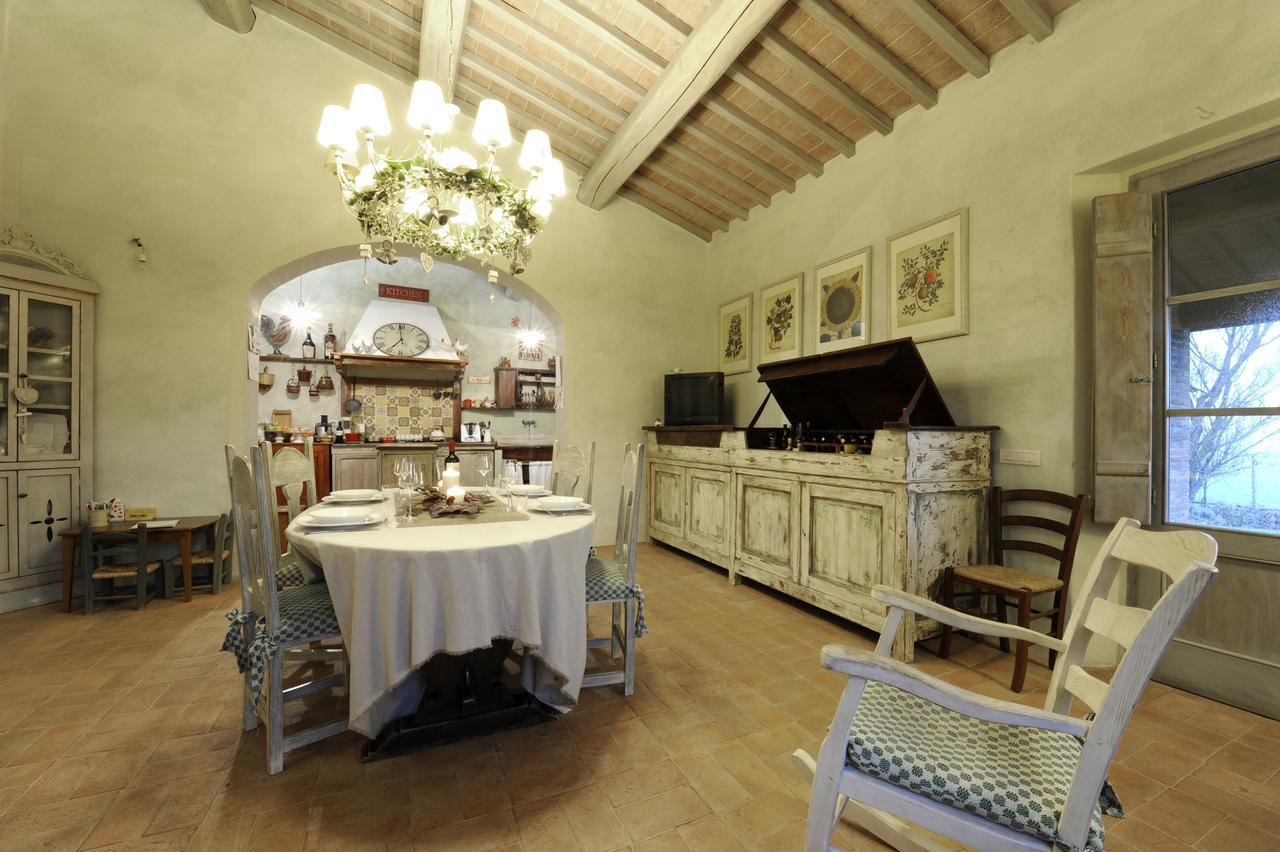 La Casa Di Arianna Bed and Breakfast Casole dʼElsa Exteriör bild